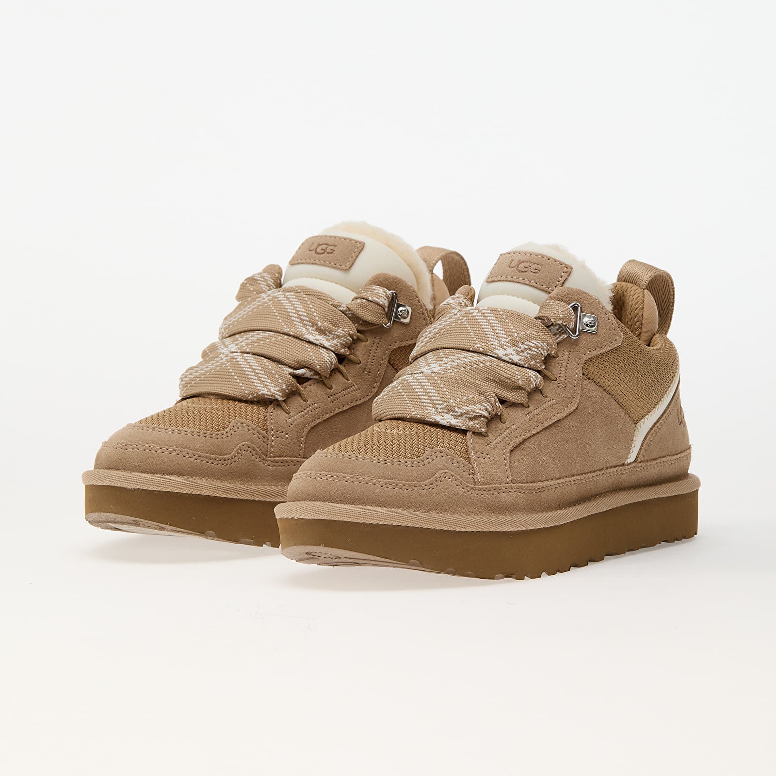 UGG Lowmel Sand