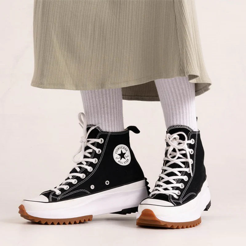 Converse Run Star Hike Hi Noir Blanc Gomme