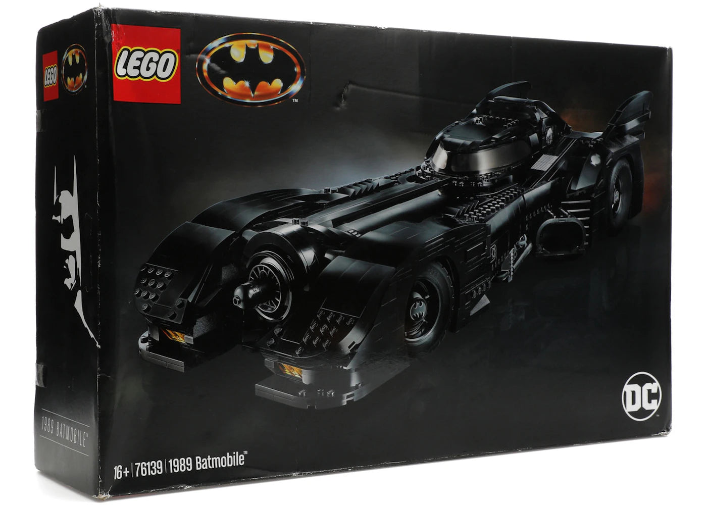 LEGO DC Batman Ensemble Batmobile 1989 76139
