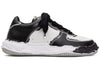 Maison Mihara Yasuhiro Wayne OG Sohle bedrucktes Leder Low Schwarz Weiß