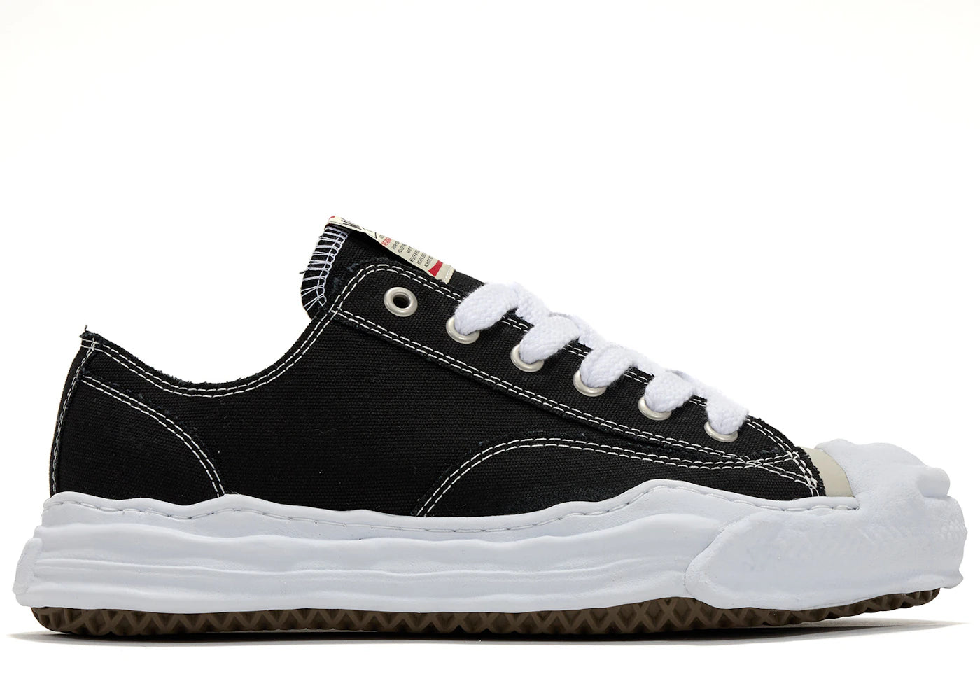 Maison Mihara Yasuhiro Hank OG Sole Suede Low Schwarz Weiß