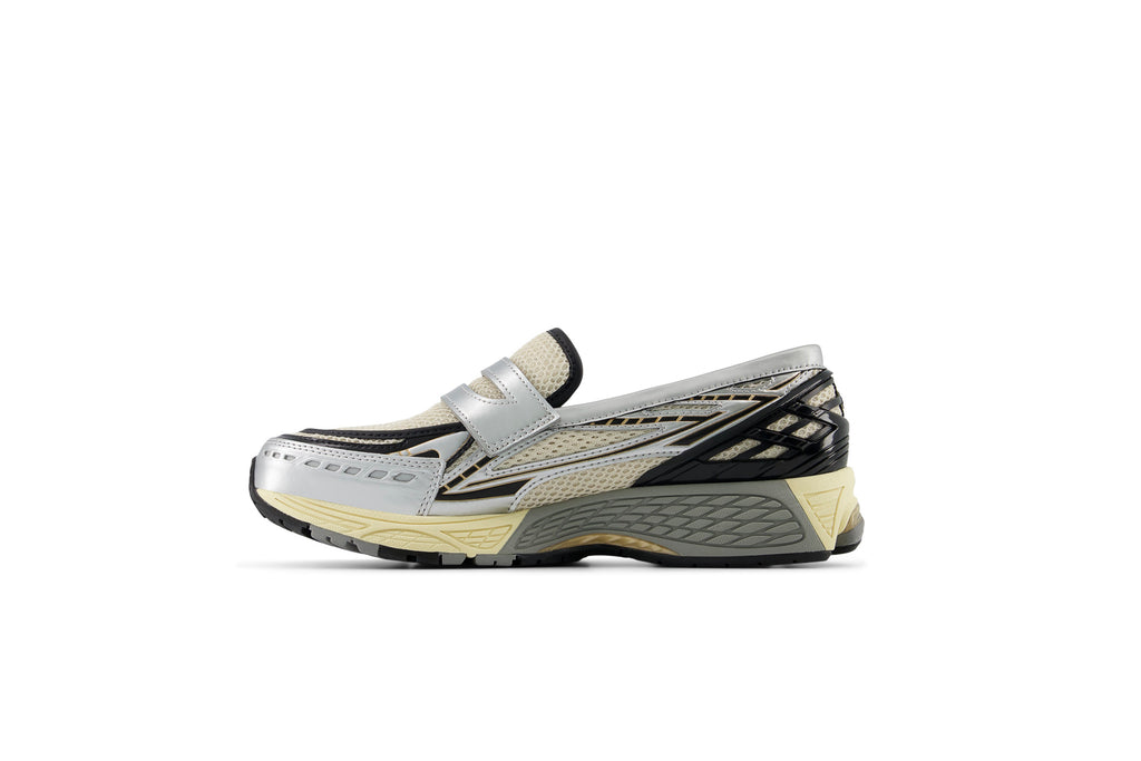 New Balance 1906L Silver Metallic Cream