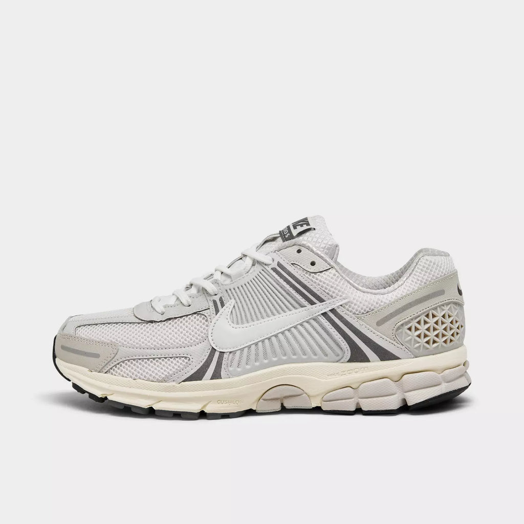 Nike Zoom Vomero 5 Platinum Tint