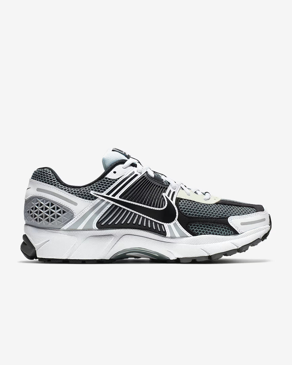 Nike Zoom Vomero 5 SE SP Dark Grey Black White