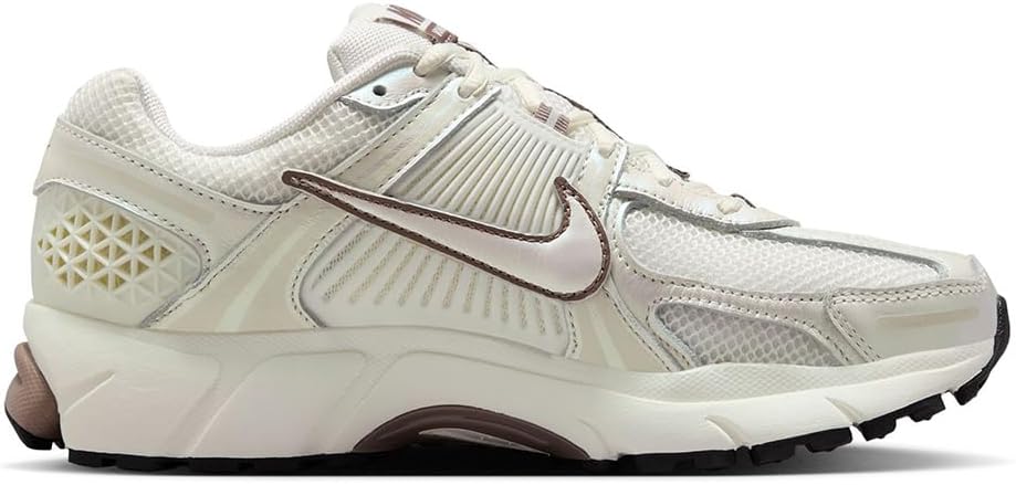 Nike Zoom Vomero 5 Sail Mink Marron Noir
