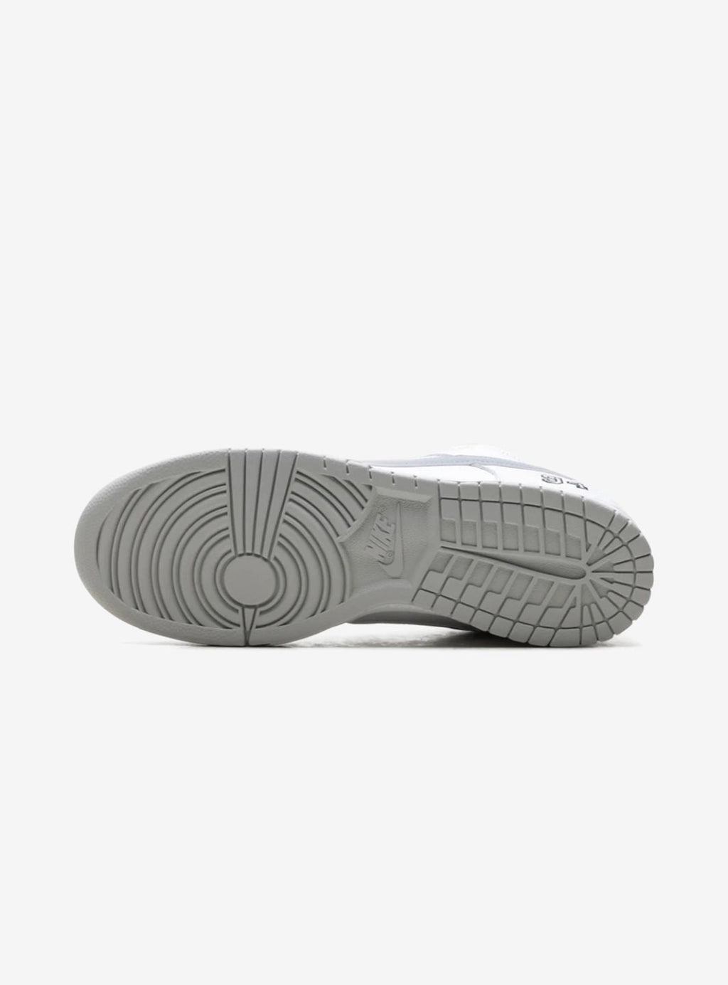 Nike SB Dunk Low Supreme 94 Weiß Metallic Silber