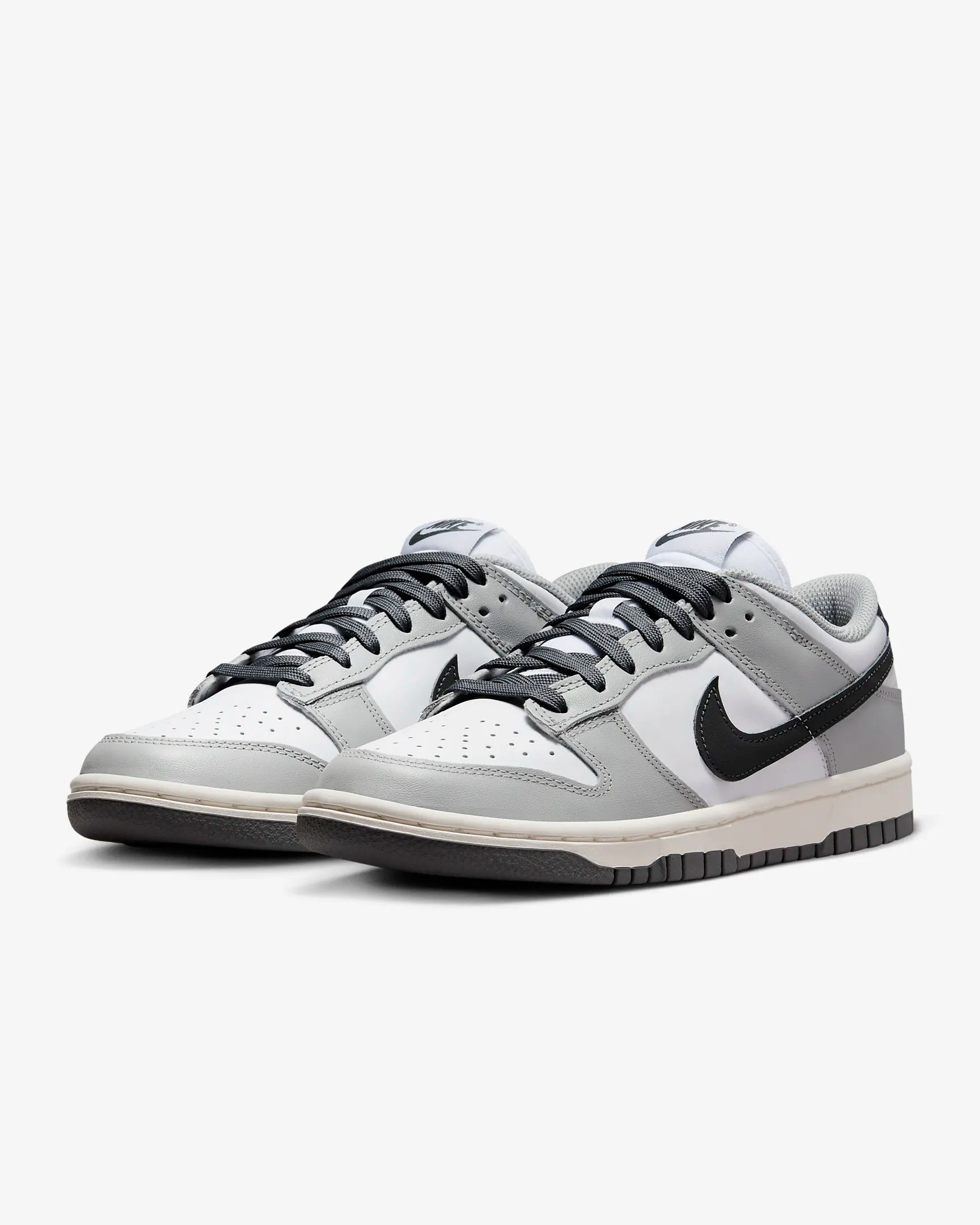 Nike Dunk Low Gris Fumée Clair