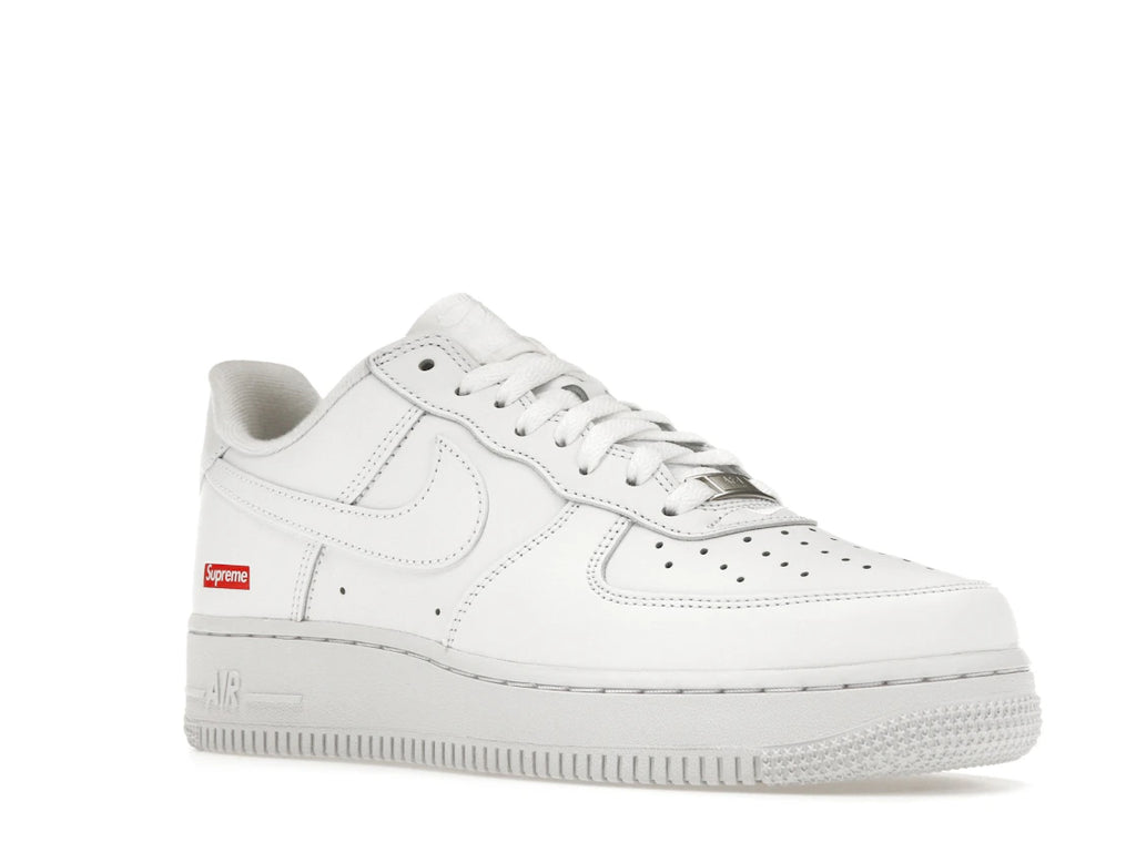 Nike Air Force 1 Low Supreme Weiß