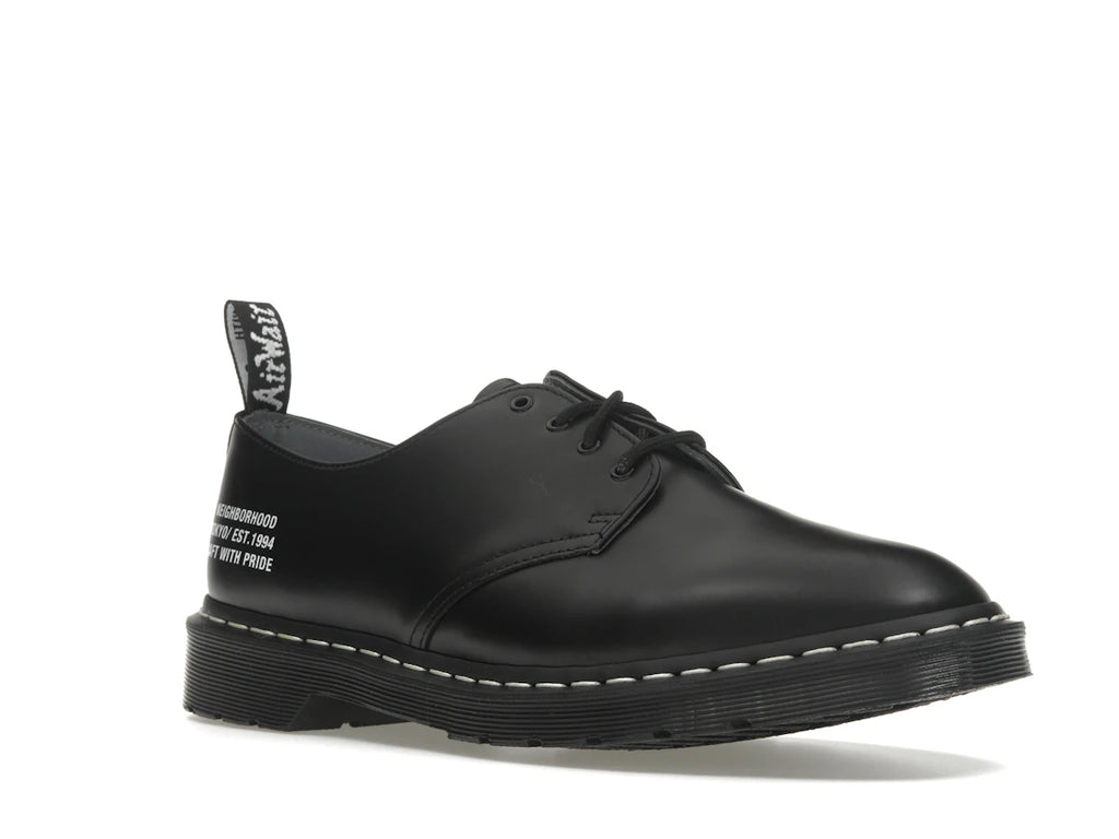 Dr. Martens Smiths NEIGHBORHOOD Black