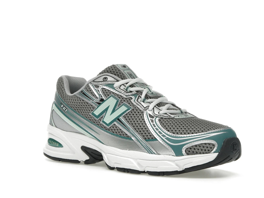 New Balance 740v2 Silber Metallic Neu Spruce
