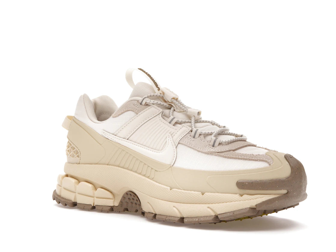 Nike Zoom Vomero Roam Ivoire pâle Kaki clair
