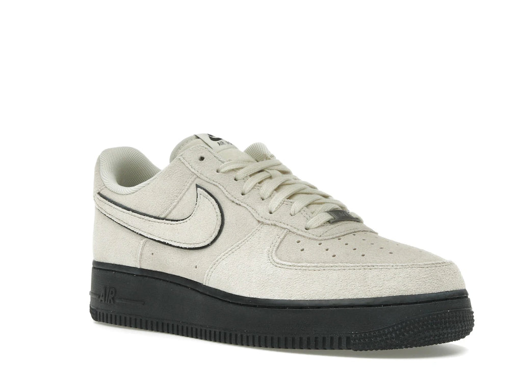 Nike Air Force 1 '07 LV8 Kaki clair Noir
