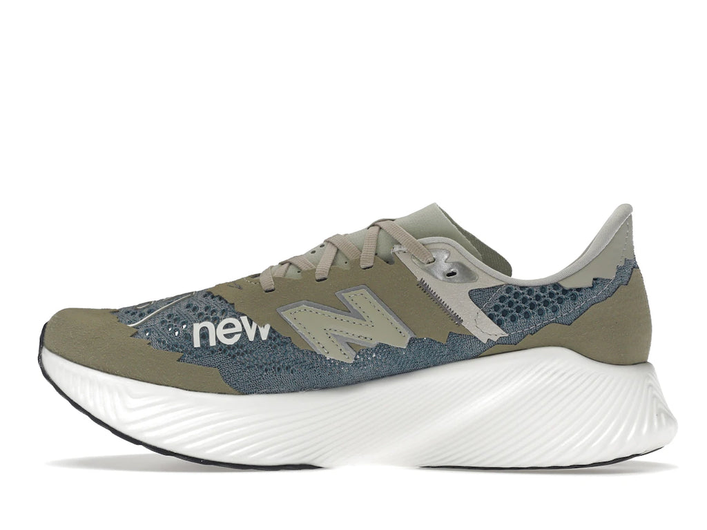 New Balance FuelCell RC Elite v2 Tokyo Design Studio Gris Vétiver