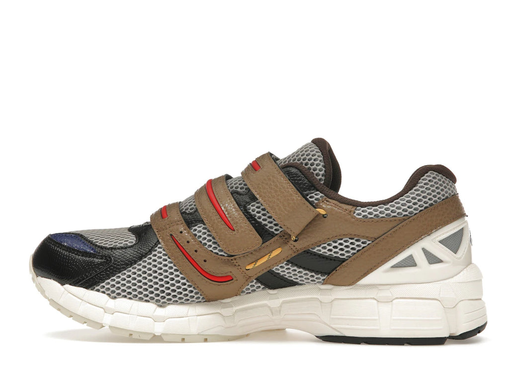 ASICS Gel-Kayano 20 HAL STUDIOS Grau Oliv