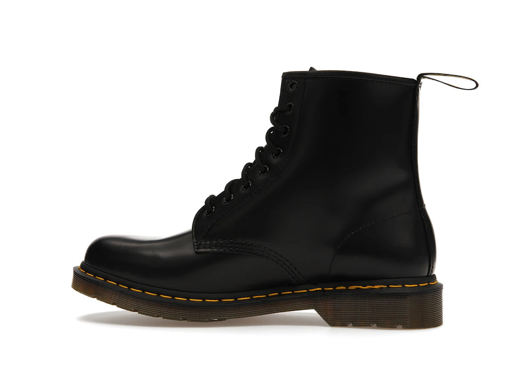 Bottes à lacets en cuir lisse Dr. Martens 1460 noires