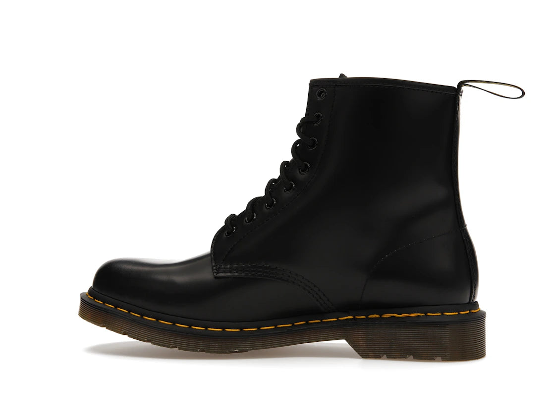 Bottes à lacets en cuir lisse Dr. Martens 1460 noires