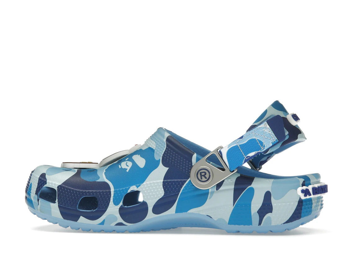 Crocs Classic Clog A Bathing Ape ABC Camo Blau