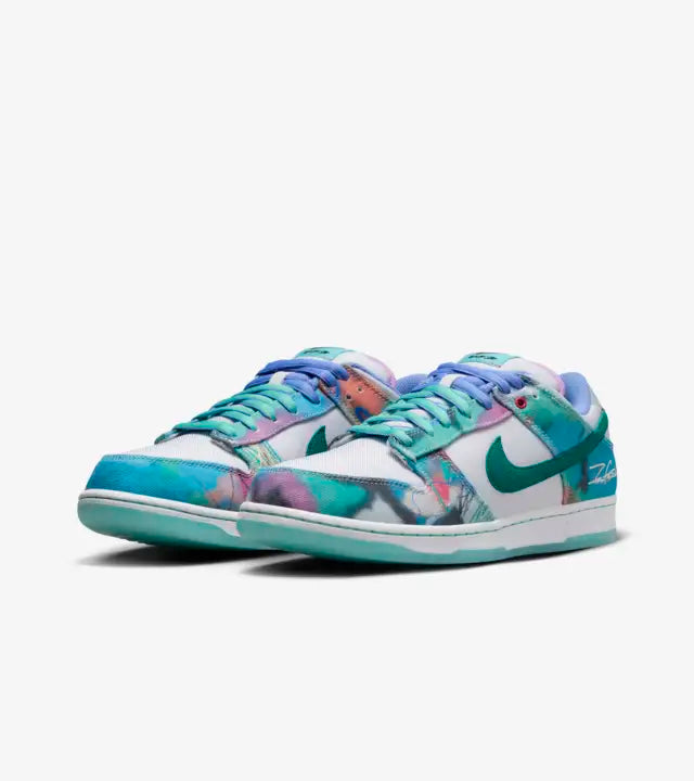 Nike SB Dunk Low Futura