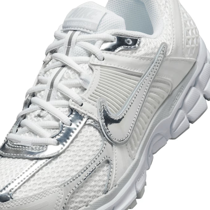 Nike Zoom Vomero 5 Chrome Toe